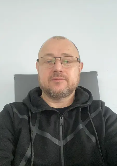 Сергей з Тернополя, шукаю на сайті постійні стосунки