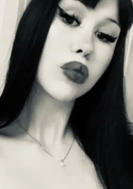 Masha з Львова, шукаю на сайті знайомства на одну ніч