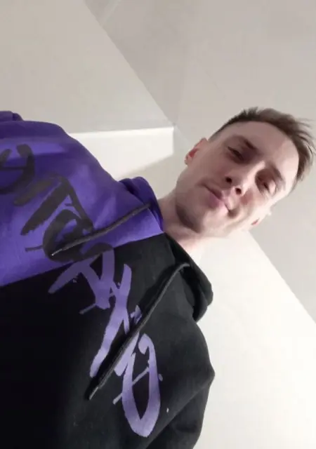 Я Clydeandyou, 27, знакомлюсь в Варшаве