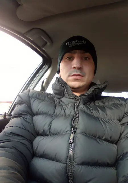 Михаил из Гродно, ищу на сайте знакомства без обязательств