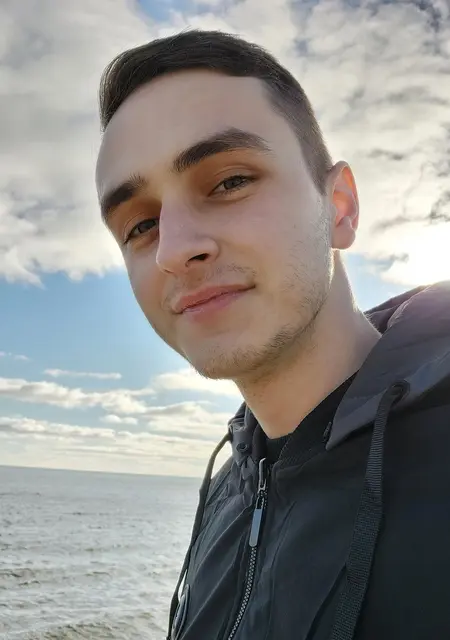 Ivan з Полтавы, шукаю на сайті знайомства на одну ніч