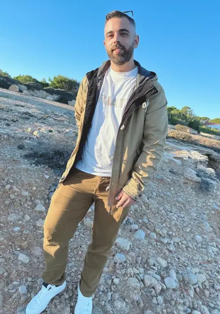 Soy Didac, 32 años de Tarragona, busco conocer gente para relación a largo plazo