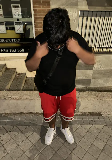 Soy Jared, 20 años, conociéndome para relación a largo plazo en Madrid