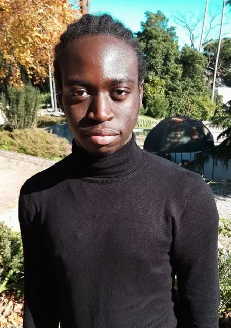 Olivier из Лиссабона, мне 24, познакомлюсь