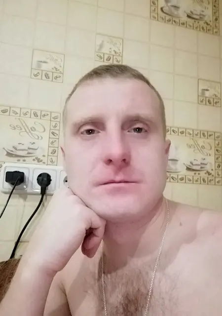 Я Владимир, 36, знакомлюсь для общения в Смолевичах