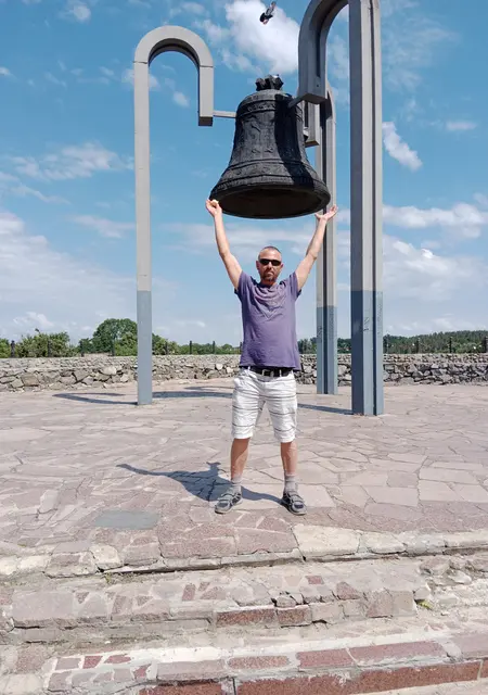 Miroslav з Рівного, шукаю на сайті знайомства на одну ніч