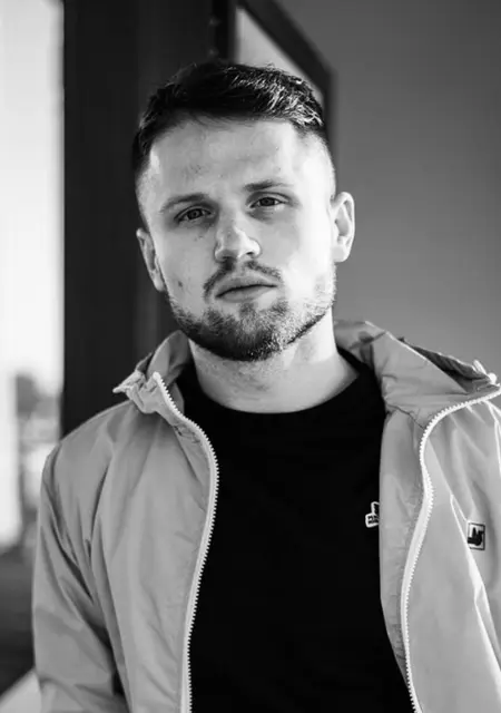 Андрій з Києва, шукаю на сайті знайомства без зобов'язань