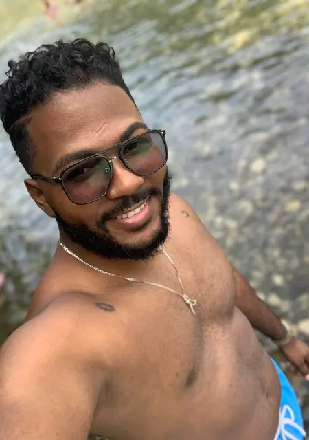 Miguel Angel из Санто-доминго, мне 28, познакомлюсь на одну ночь