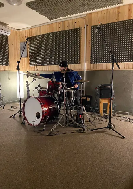 Я Jay, 35, знакомлюсь без обязательств в Алматы