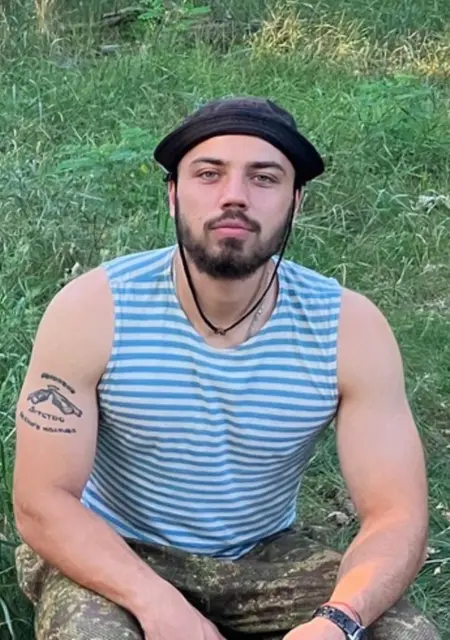 Я Данила, 21 років з Києва, шукаю знайомство для приємного проведення часу