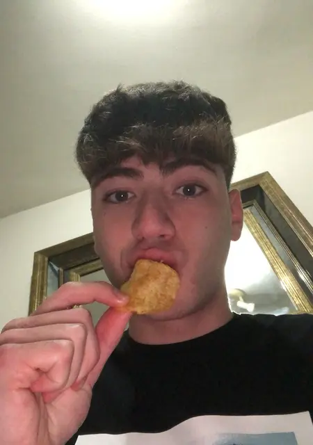 Oscar de Zaragoza, tengo 20 años, listo para conocer para lío de una noche