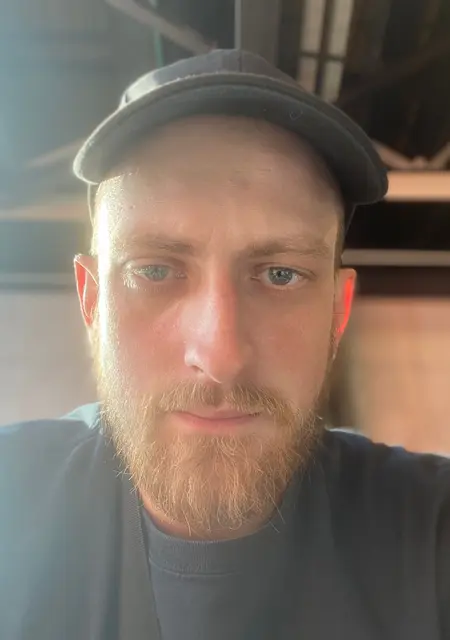 Evgeni из Минска, ищу на сайте дружбу