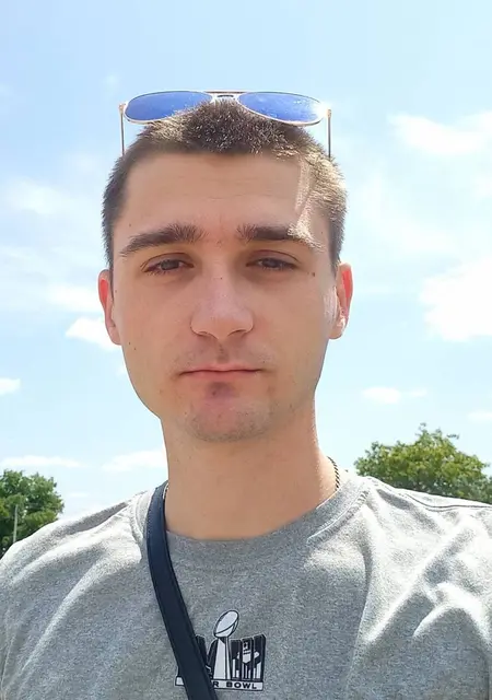 Я Андрей, 24, из Тирасполя, ищу знакомство для открытые отношения