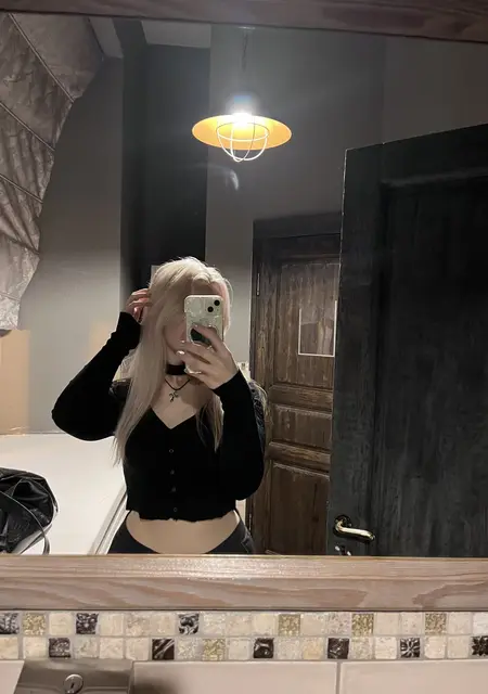 Я Darya, 20, из Минска, ищу знакомство для приятного времяпровождения