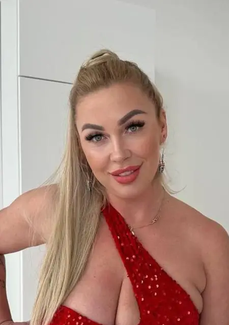 Я Александра, 38 років, знайомлюсь без зобов'язань у Києві