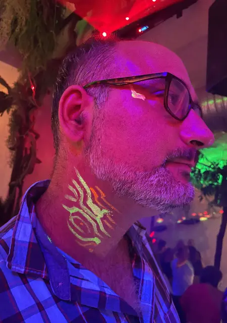 Soy Juan Gogh, 45 años, conociéndome para hacer nuevos amigos en Madrid