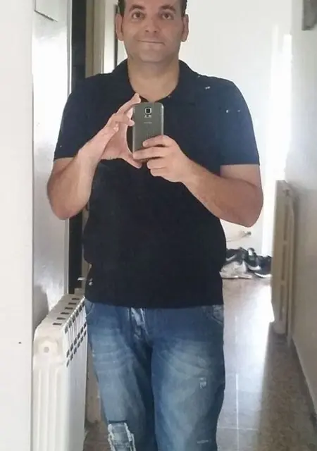 Mikael из Парижа, мне 44, познакомлюсь