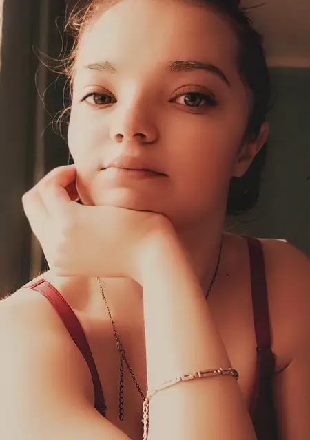 Лера з Кропивницького, мені 25 років, познайомлюсь для приємного проведення часу