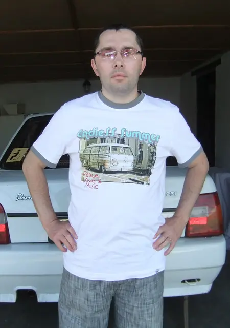 Я Евгений, 49, из Волновахи, ищу знакомства без обязательств