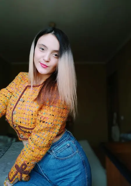 Я Яна, 27, знакомлюсь для совместных путешествий в Гомеле