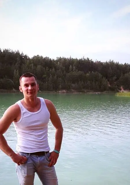 Илья из Витебска, ищу на сайте знакомства без обязательств