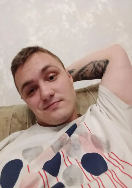 Dima из Гомеля, мне 27, познакомлюсь без обязательств