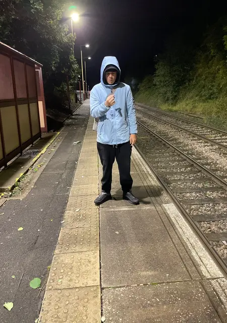 I'm Owen, 20, looking to meet for no strings attached in Wolverhampton