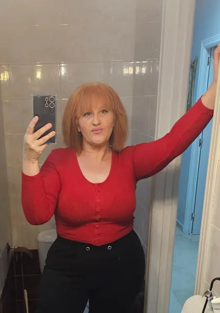 Carmen из Гранады, ищу на сайте постоянные отношения