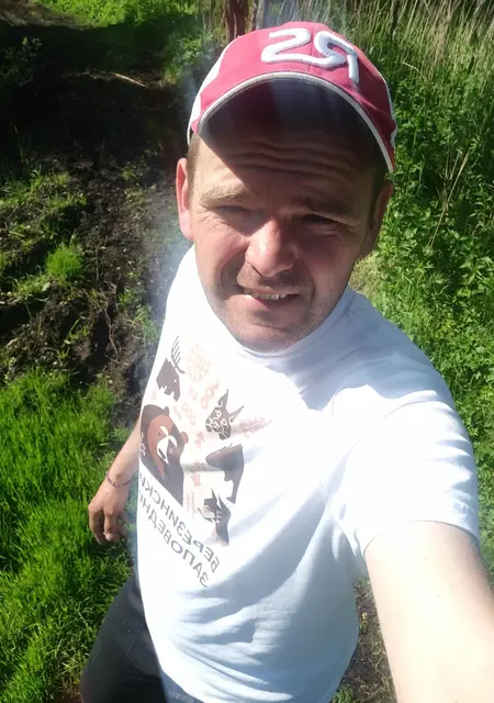 Денис из Щучина, мне 36, познакомлюсь на одну ночь