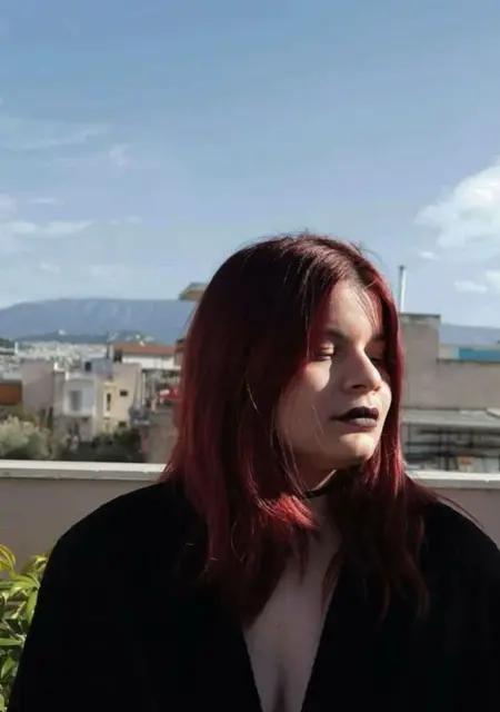 Я Val, 22, из Афин, ищу знакомство для дружбы