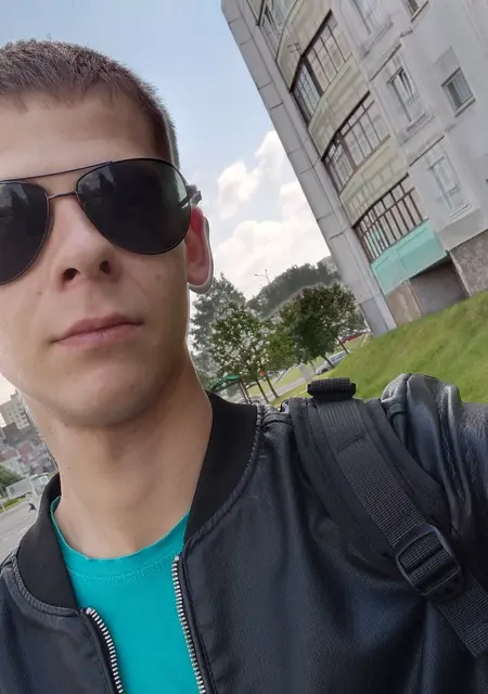 Я Иван, 28, знакомлюсь на одну ночь в Минске
