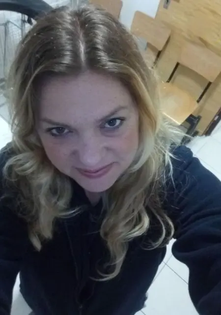 Martina из Праги, мне 41, познакомлюсь