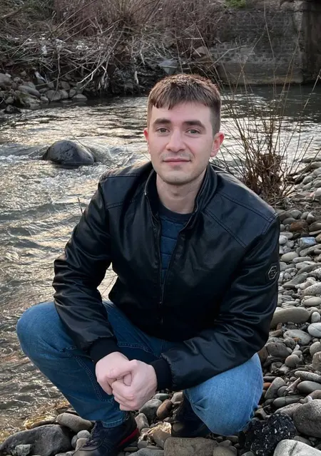 Сергей из Ужгорода, мне 30, познакомлюсь для приятного времяпровождения