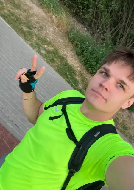 Alex з Житомира, мені 36 років, познайомлюсь на одну ніч