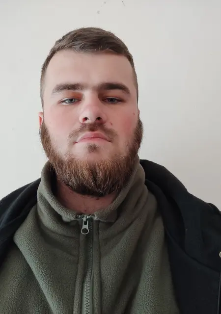 Я Vova, 28 років з Рівного, шукаю знайомство для спілкування