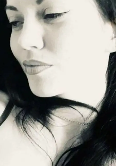 Antonia из Праги, мне 33, познакомлюсь