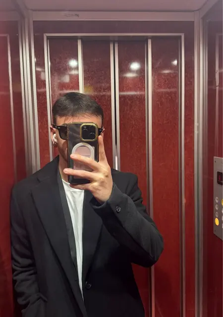 Libero из Флоренции, мне 26, познакомлюсь на одну ночь