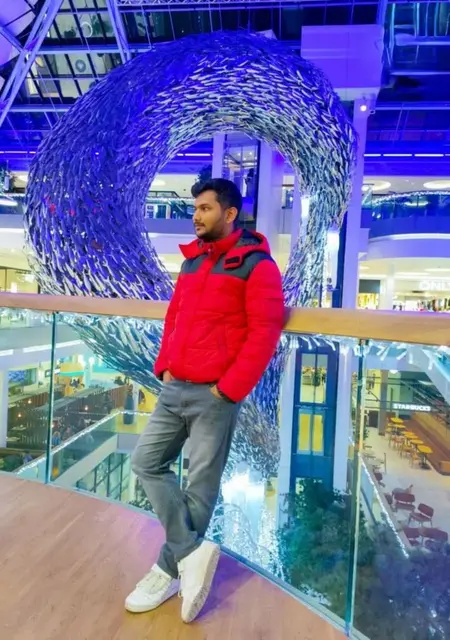 Rony из Парижа, мне 27, познакомлюсь