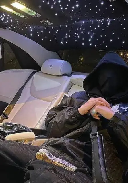 Ислам из Амстердама, мне 24, познакомлюсь без обязательств