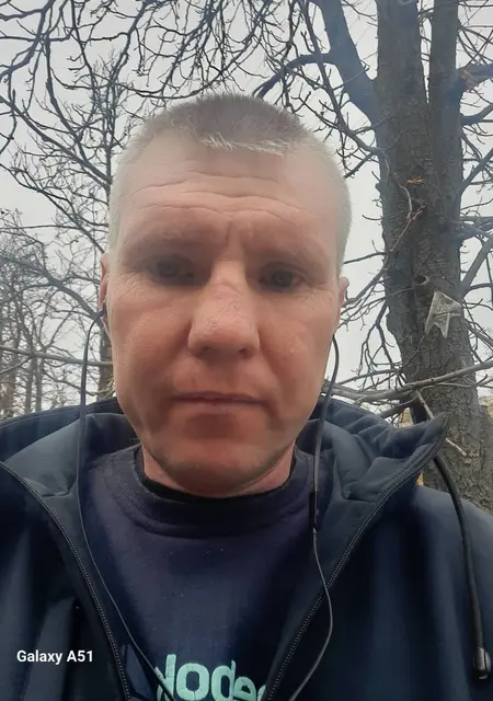 Oleksahdr из Киева, мне 45, познакомлюсь для постоянных отношений