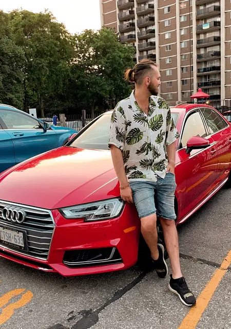 Vlad из Кишинёва, мне 29, познакомлюсь на одну ночь