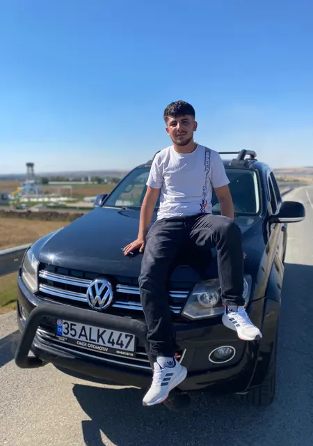 Ahmet из Бурсы, ищу на сайте дружбу