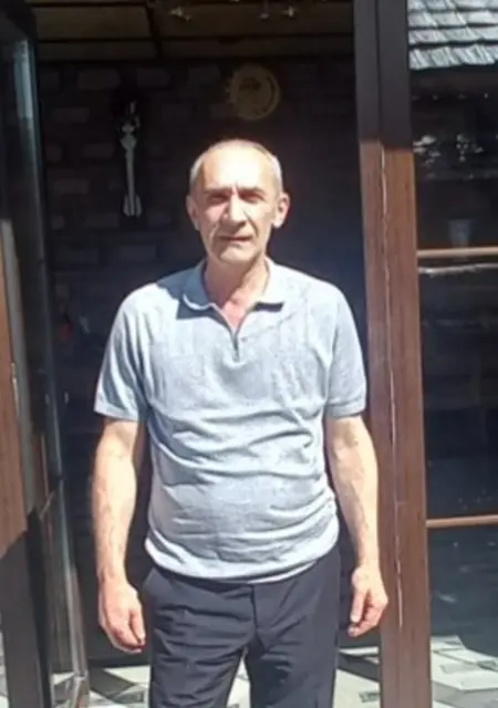 Я Яков, 55, знакомлюсь на одну ночь в Киддерминстер