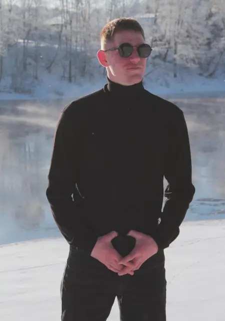 Ilya из Витебска, мне 21, познакомлюсь для приятного времяпровождения
