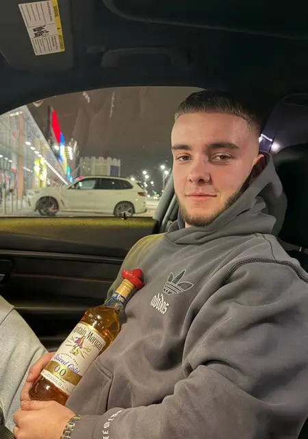 Я Stas, 21, знакомлюсь без обязательств в Лодзе