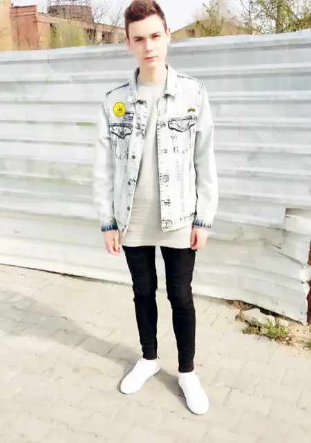 Я Валера, 33, знакомлюсь для вирта в Херсоне