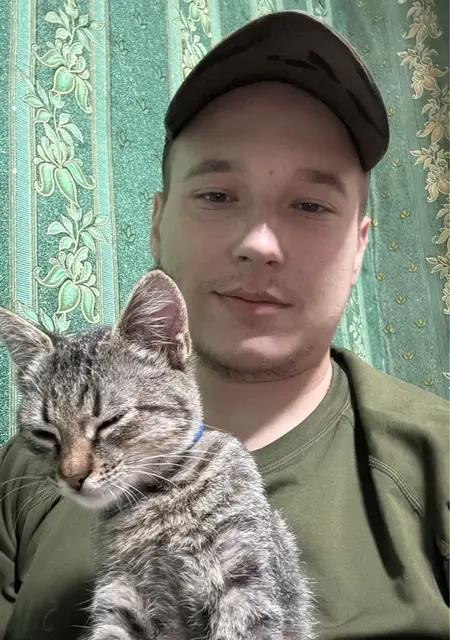 Александр из Филадельфии, мне 27, познакомлюсь для общения