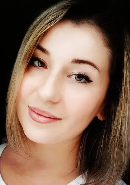 Я Alina, 32 років з Херсона, шукаю знайомство для приємного проведення часу