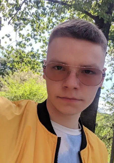 Я Антон, 24 років з Чернівців, шукаю знайомство для постійних стосунків