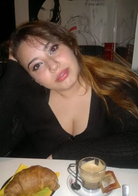 Я Ambra, 28, из Рима, ищу знакомство